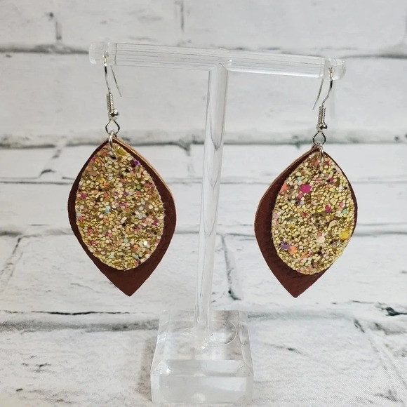 2 layer gold and brown glitter Faux Leather Dangle Chic Lightweight Earring 2br4 - Picture 5 of 6